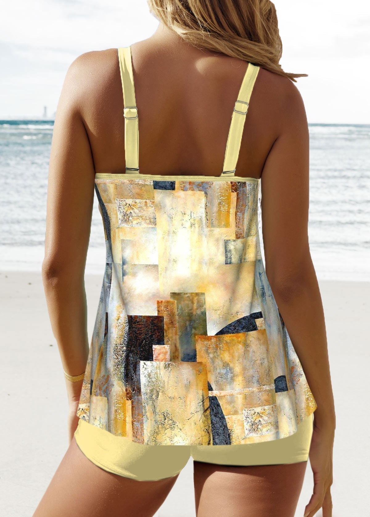 LD | Stijlvolle tankini met geometrische print