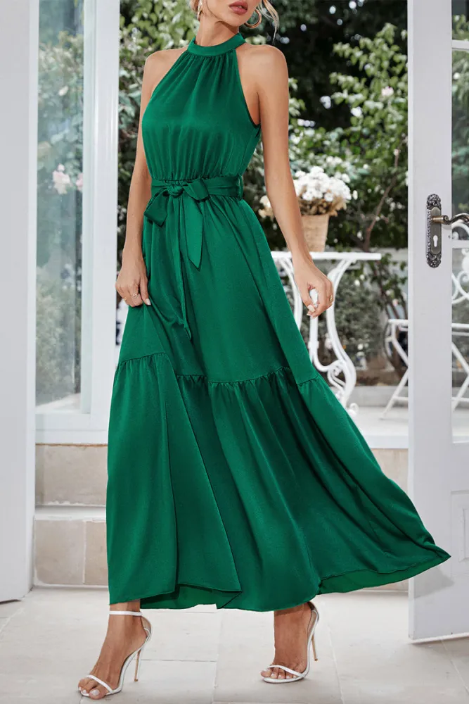 LD | Micaela - Elegante, enkelkleurige maxi-jurk met halternek en vetersluiting