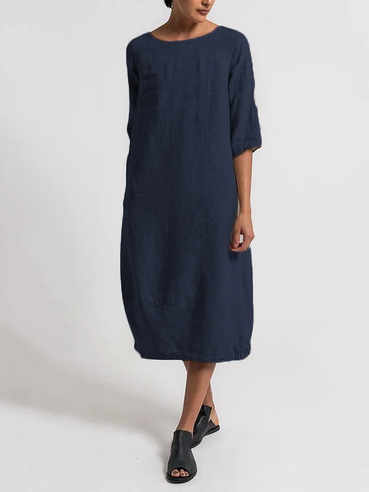 LD | Alice - Casual, enkelkleurige casual jurk met een ronde hals en 3/4-mouwen
