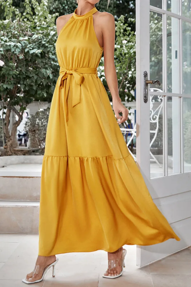 LD | Micaela - Elegante, enkelkleurige maxi-jurk met halternek en vetersluiting