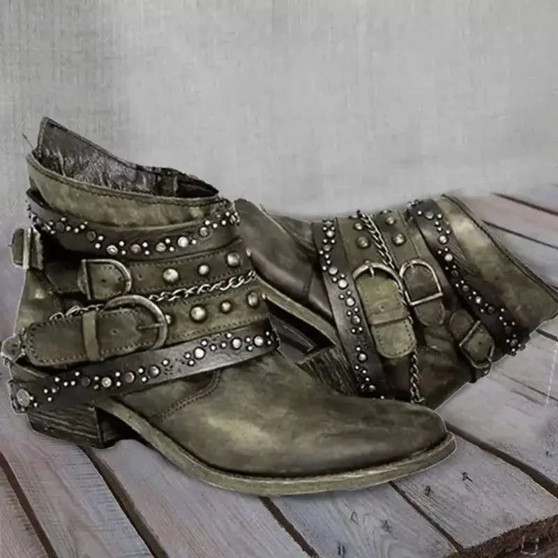 Rockstar Chic enkellaarsjes met studs