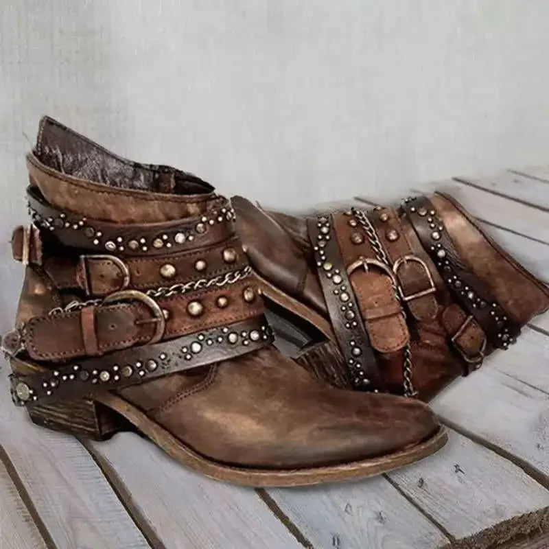 Rockstar Chic enkellaarsjes met studs