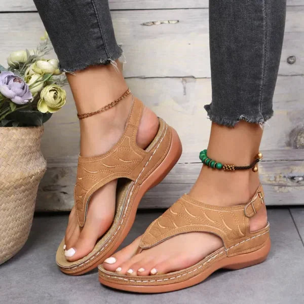 LD | Modieuze leren sandalen voor de zomer