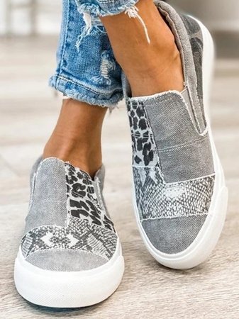 LD | Minimalistische sportschoenen