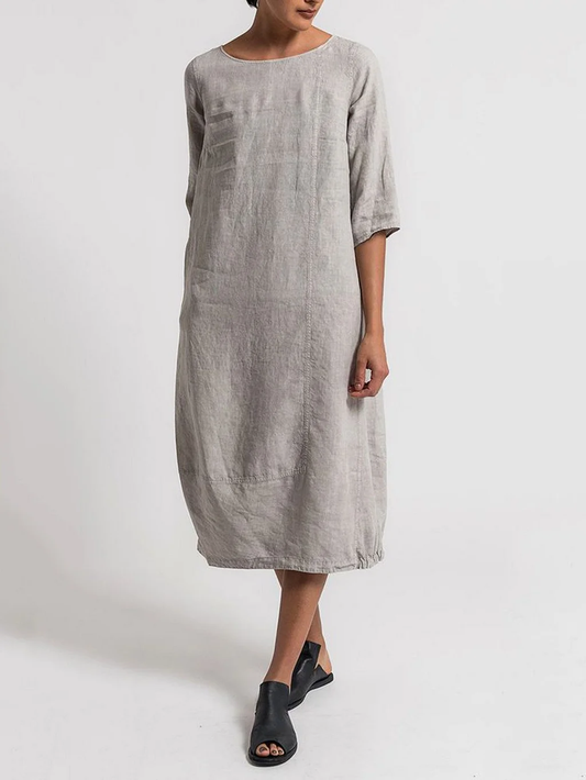 LD | Alice - Casual, enkelkleurige casual jurk met een ronde hals en 3/4-mouwen