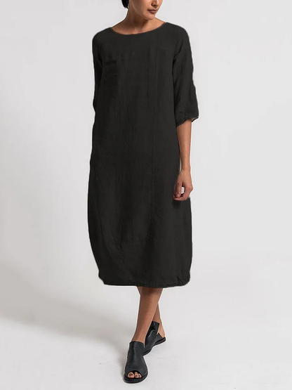 LD | Alice - Casual, enkelkleurige casual jurk met een ronde hals en 3/4-mouwen