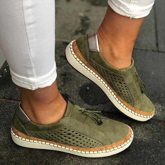LD | Slip-on sneakers met kwastdetail