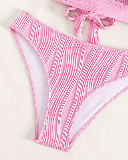 LD | Eenkleurige, sexy bikini met diepe V-halslijn