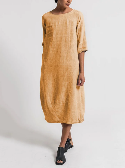 LD | Alice - Casual, enkelkleurige casual jurk met een ronde hals en 3/4-mouwen