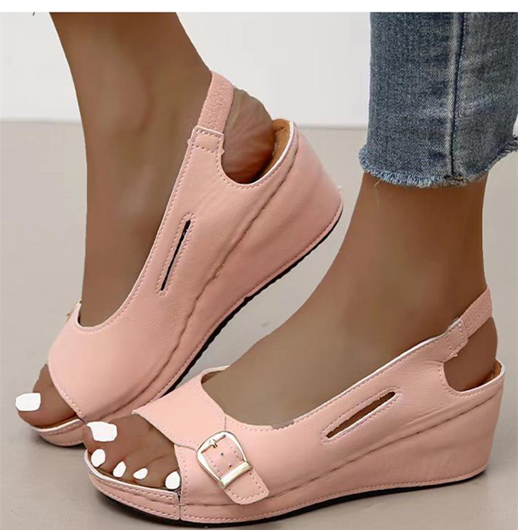 LD | Slanke en luchtige sandalen