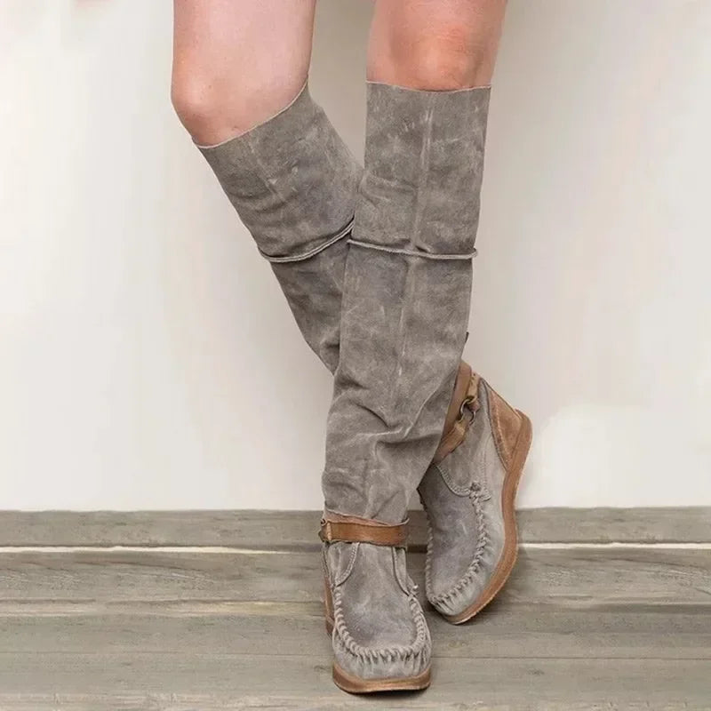 Boho-geïnspireerde kniehoge mocassins