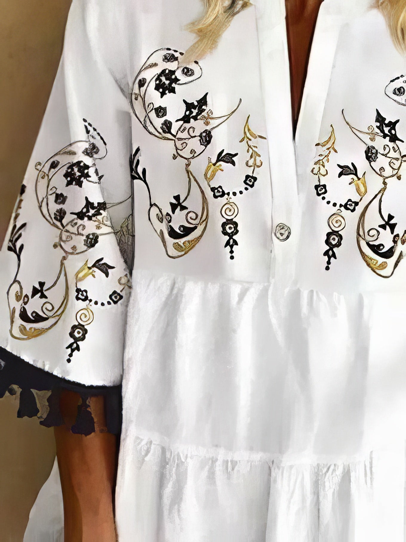 LD | Mini jurk met V-hals en franjes in bloemenprint