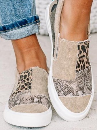 LD | Minimalistische sportschoenen