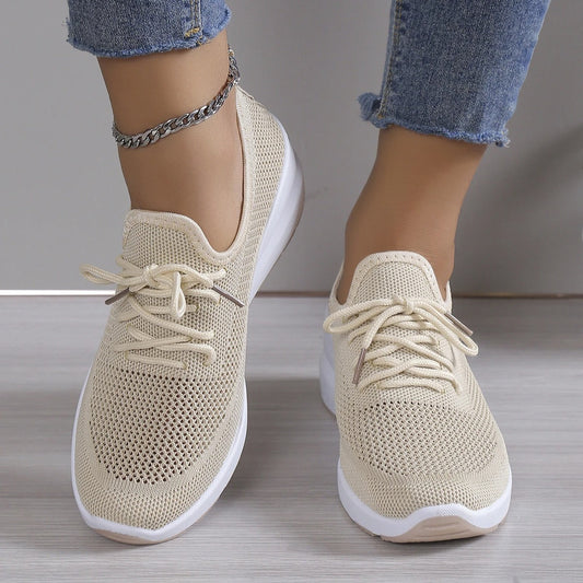 LD | Gebreide sneaker met vetersluiting